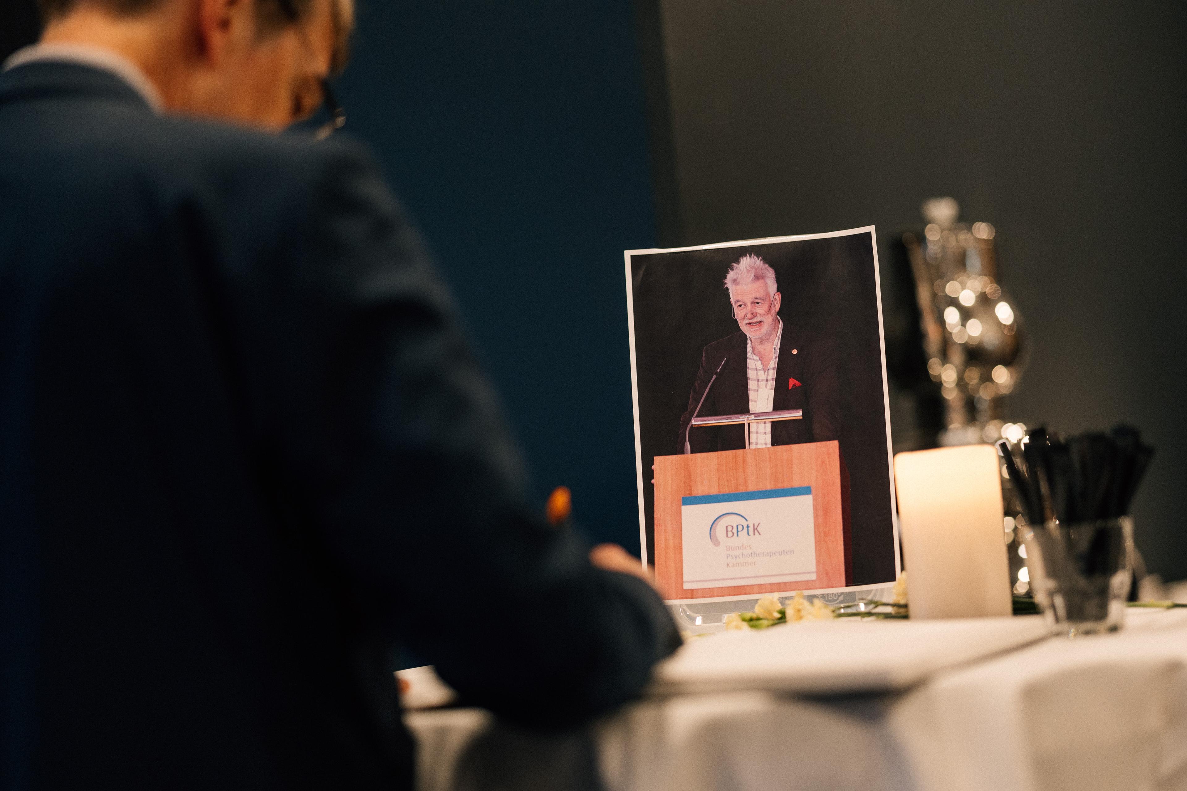 Für dieses Bild ist leider keine Beschreibung vorhanden.