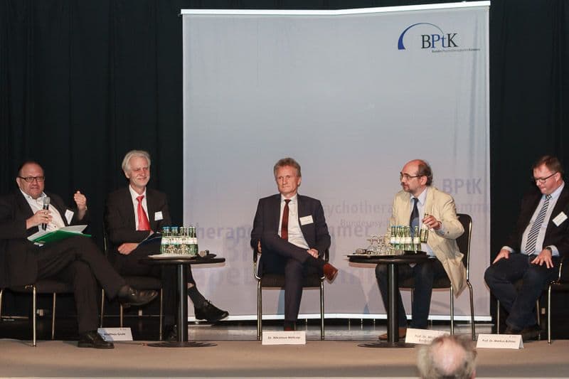 Für dieses Bild ist leider keine Beschreibung vorhanden.