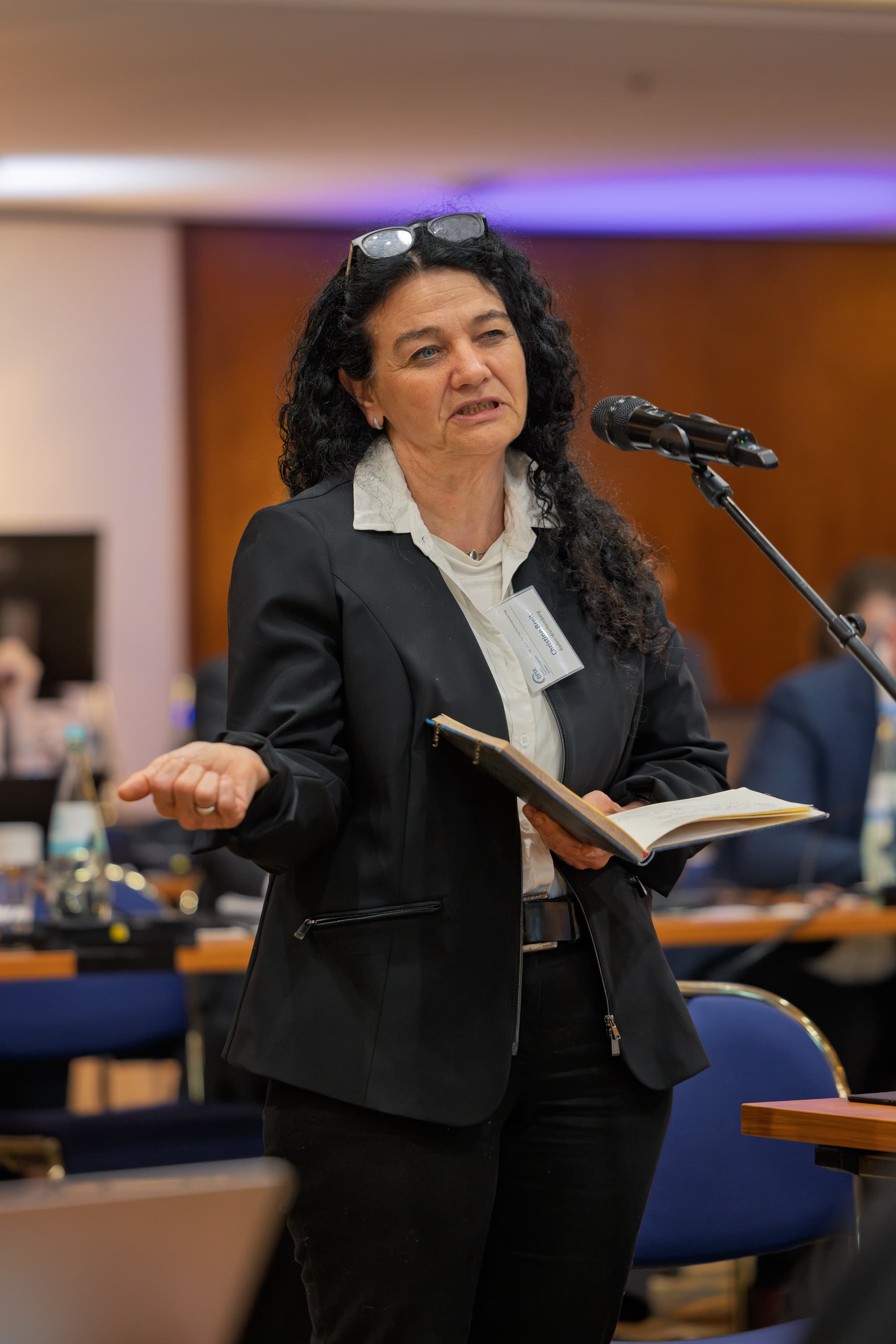 Für dieses Bild ist leider keine Beschreibung vorhanden.